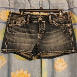 NWT Silver Jeans Shorts
